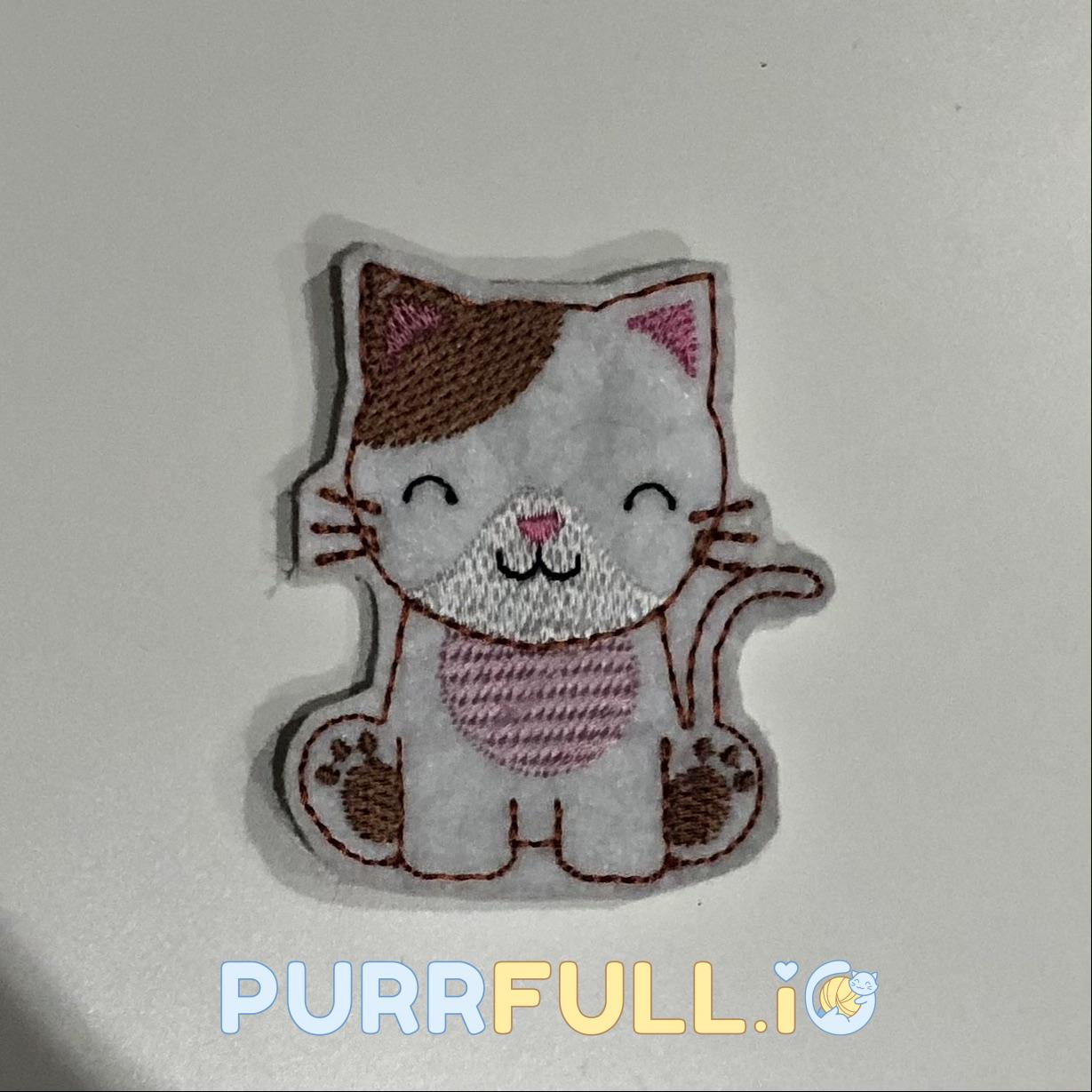 Cica (fehér) – ujjbáb Cica (fehér) – ujjbáb